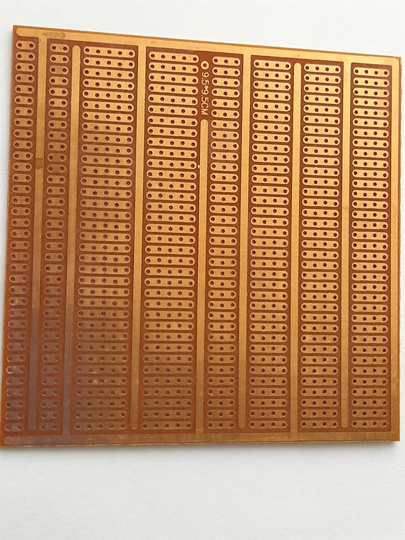 Baquela Universal Perforada 9.5x9.5cm